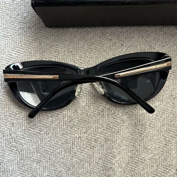 Givenchy SGV 766 56 17 COL. 9X5P Cat Eye Authentic Animal Print in Original Box! - Picture 3 of 6